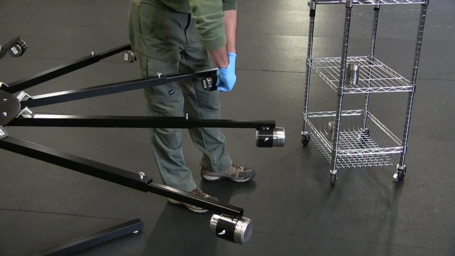 Load video: Video tutorial - Easy to replace target cans